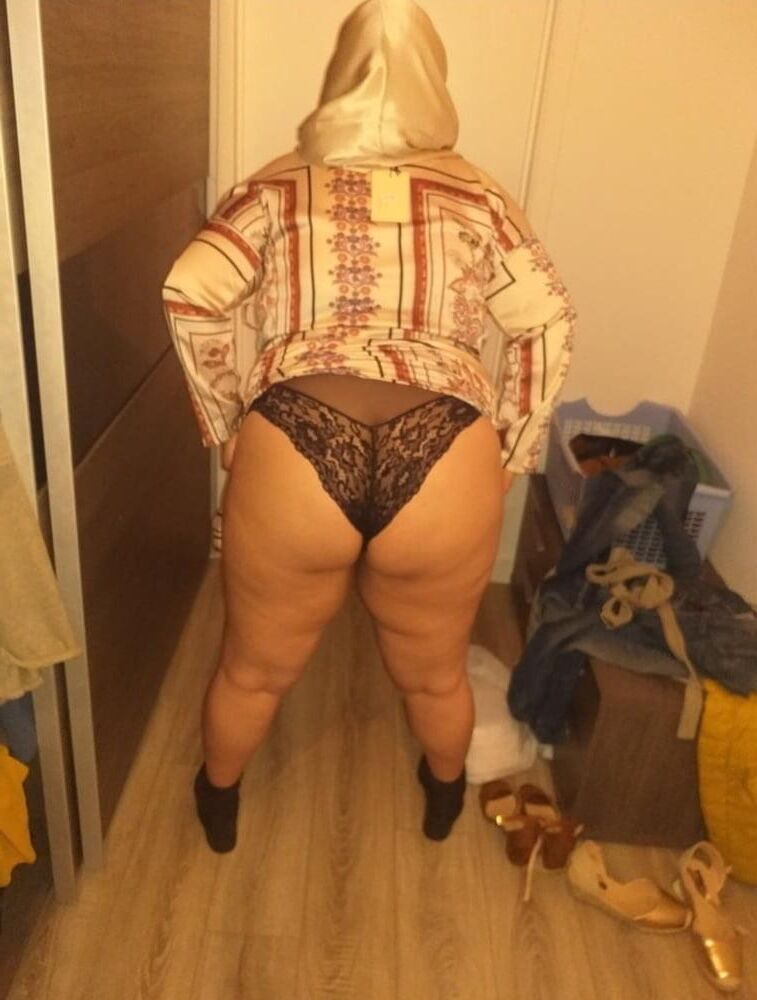 展示イスラム教徒の妻