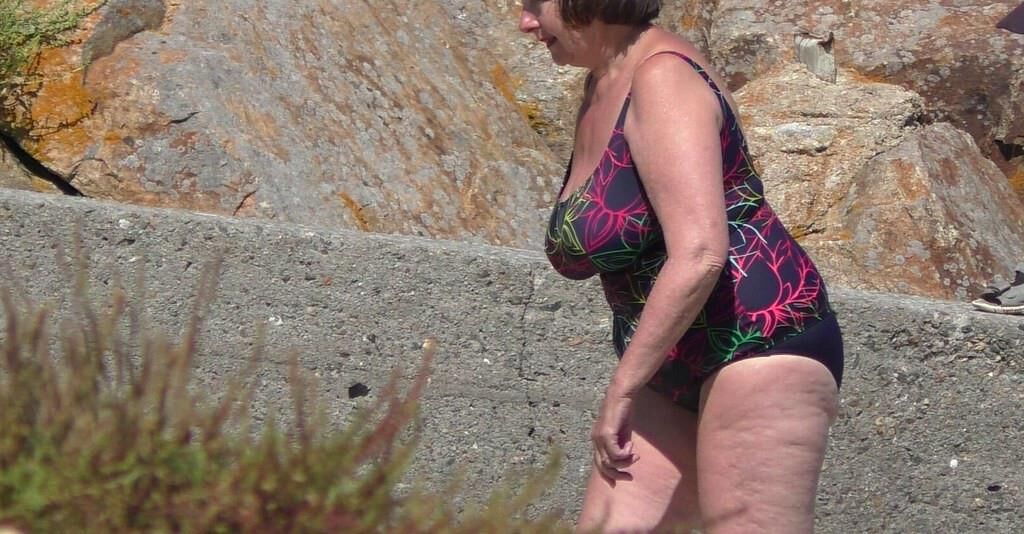 素敵な巨乳のおばあちゃん