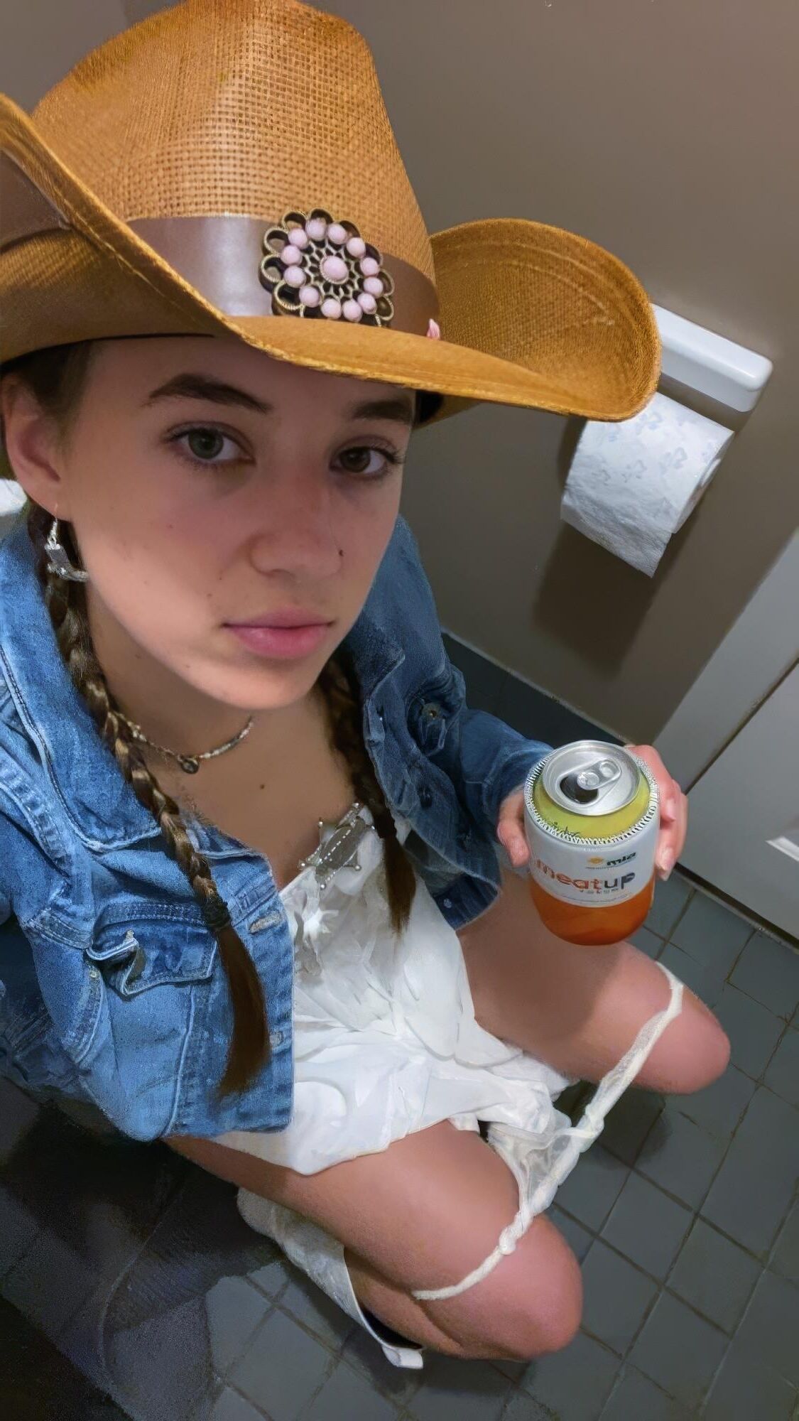 Toilet Bowl Girls 