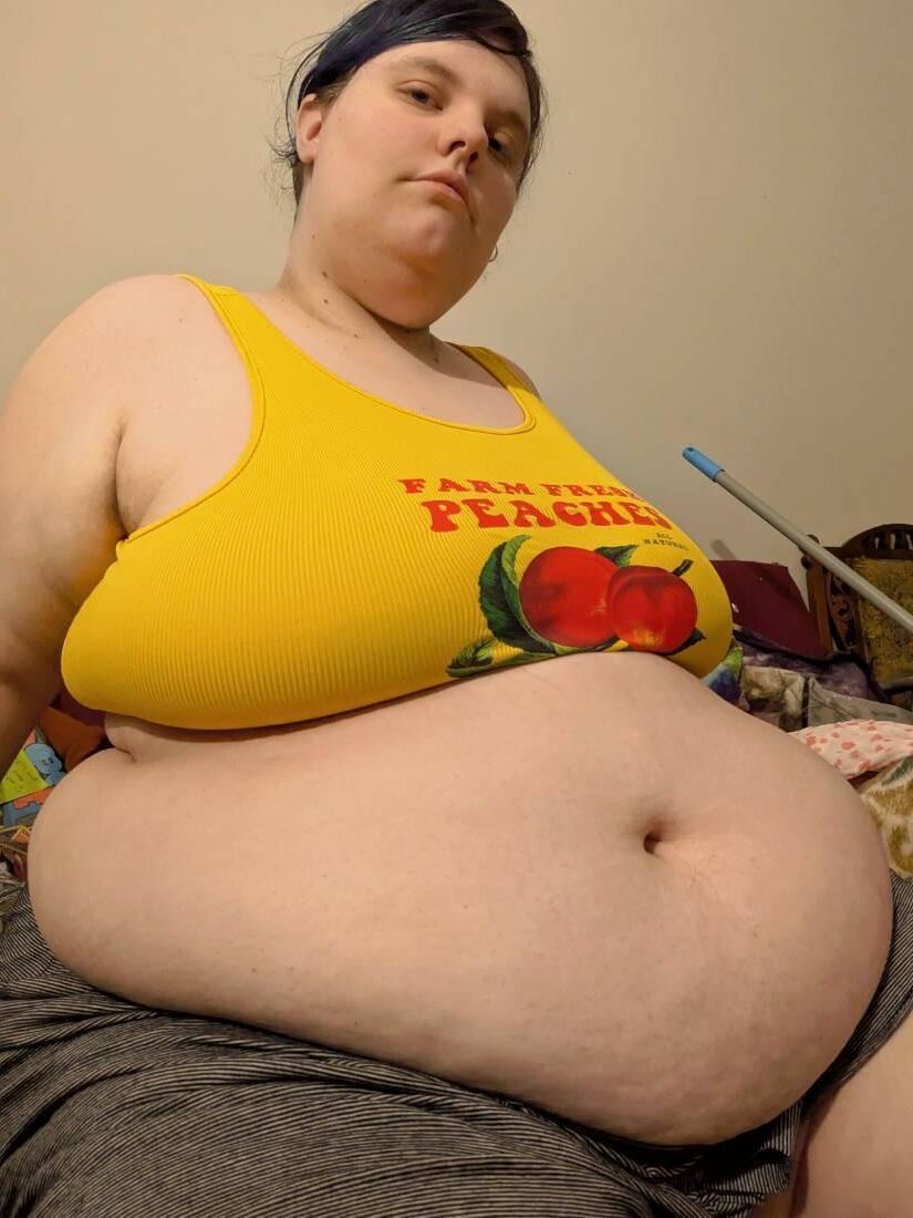 Fat Piggies Addicted To Food