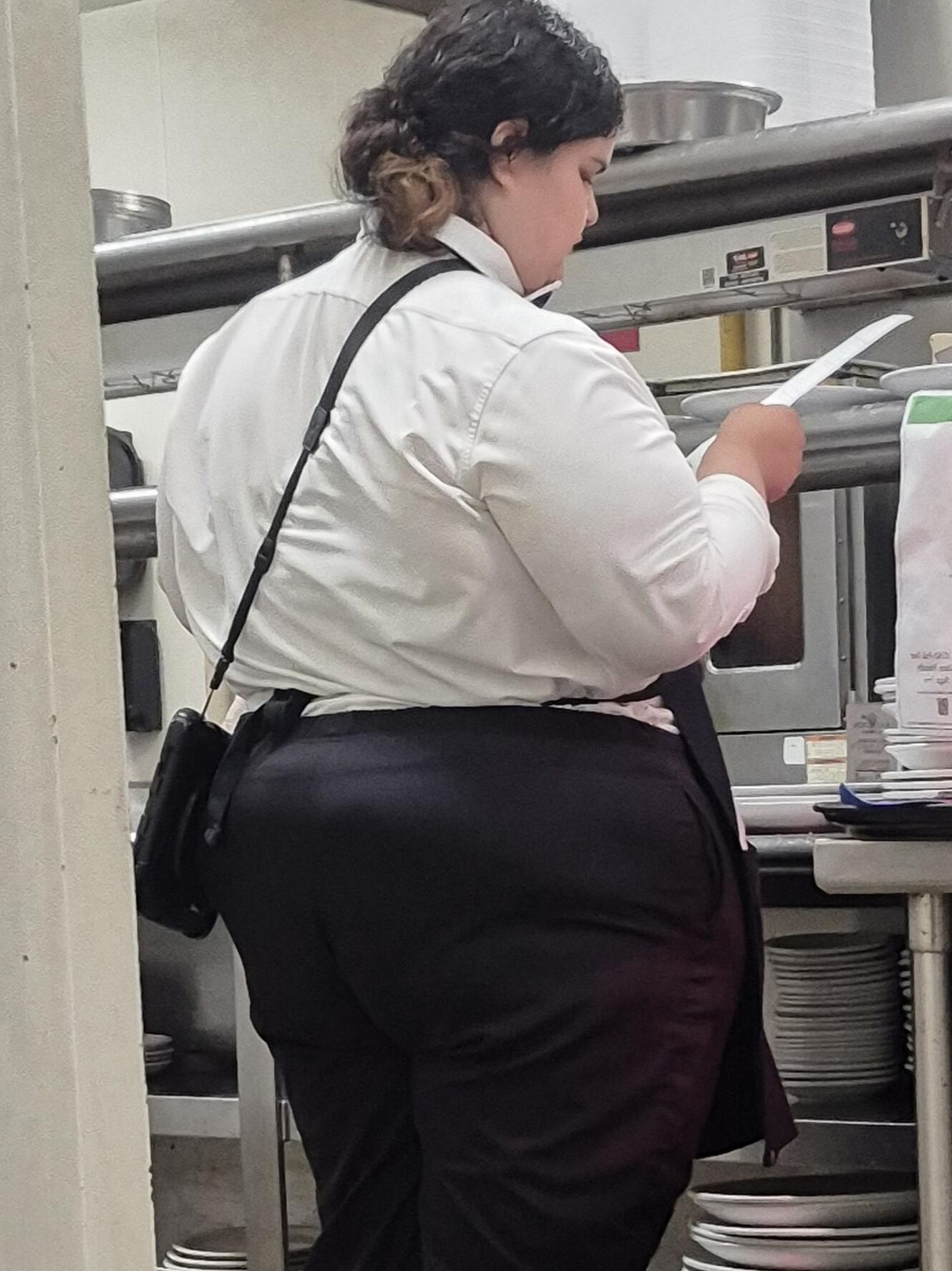 率直なヤングSSBBWマギー