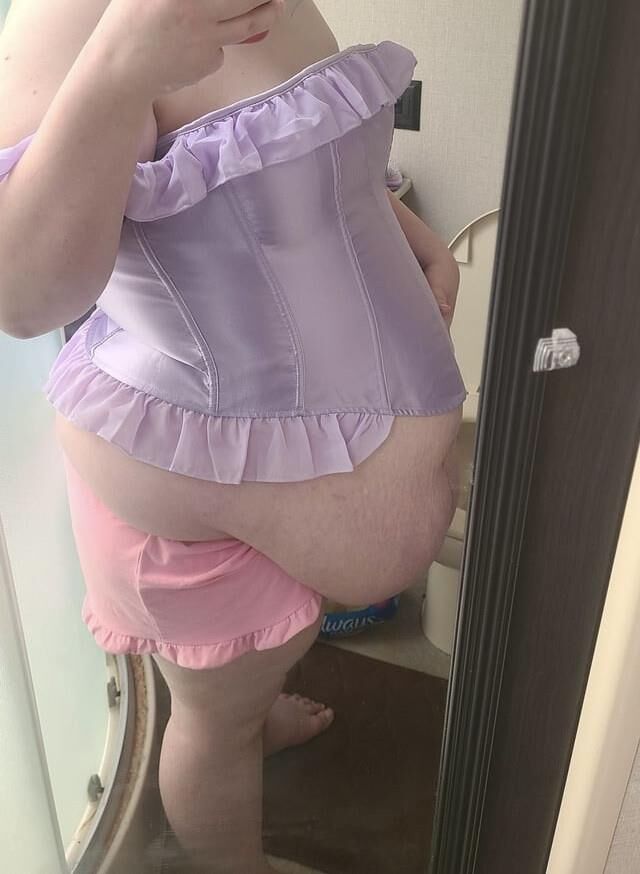 Big Beautiful Bellies 
