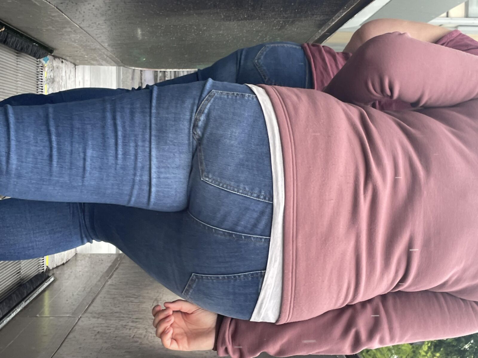 BBW ASS CANDID