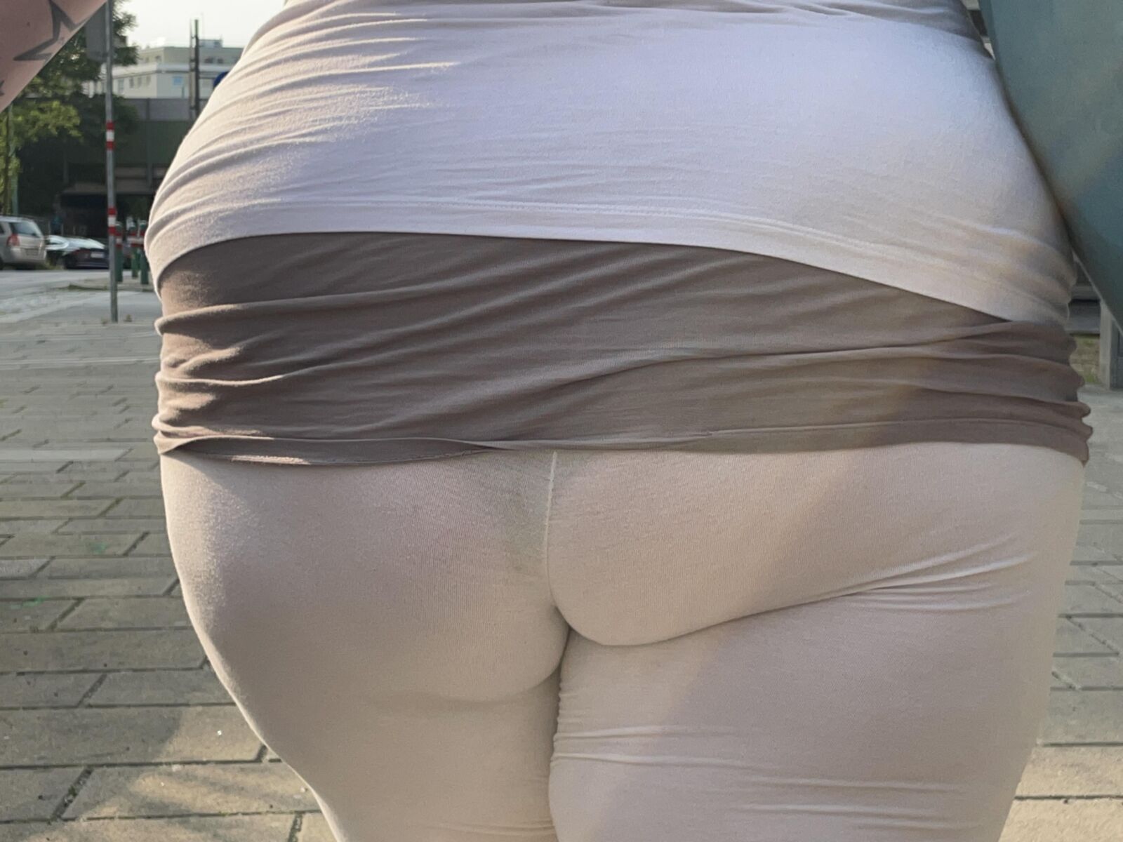 Durch die Hosen sehen (Arsch)