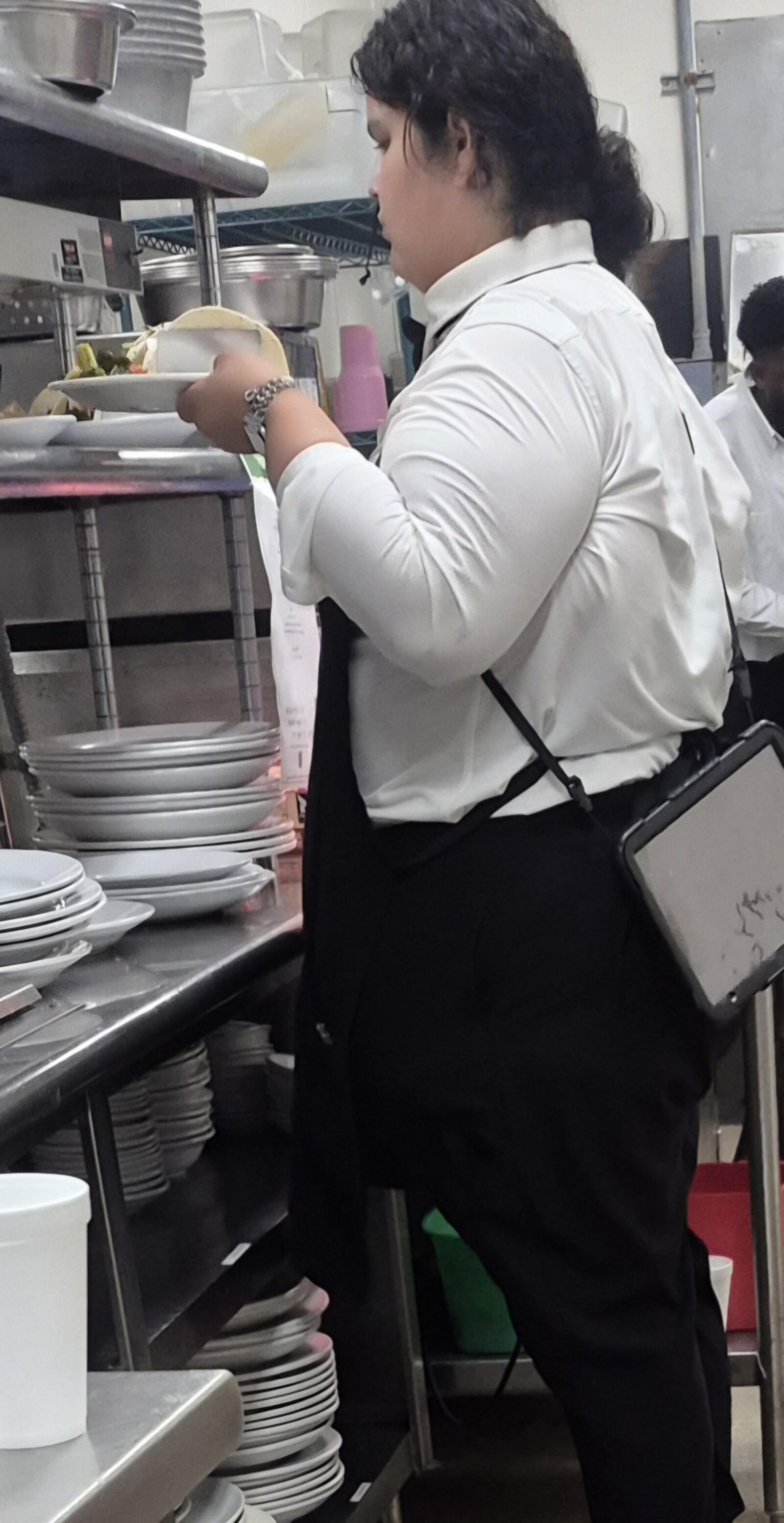 率直なヤングSSBBWマギー