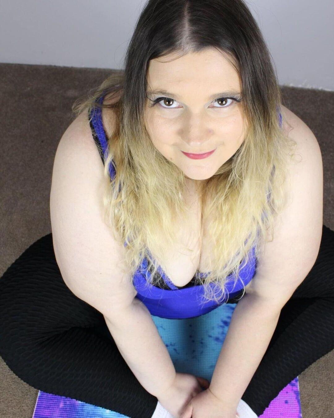 Пухлый чиби (BBW)