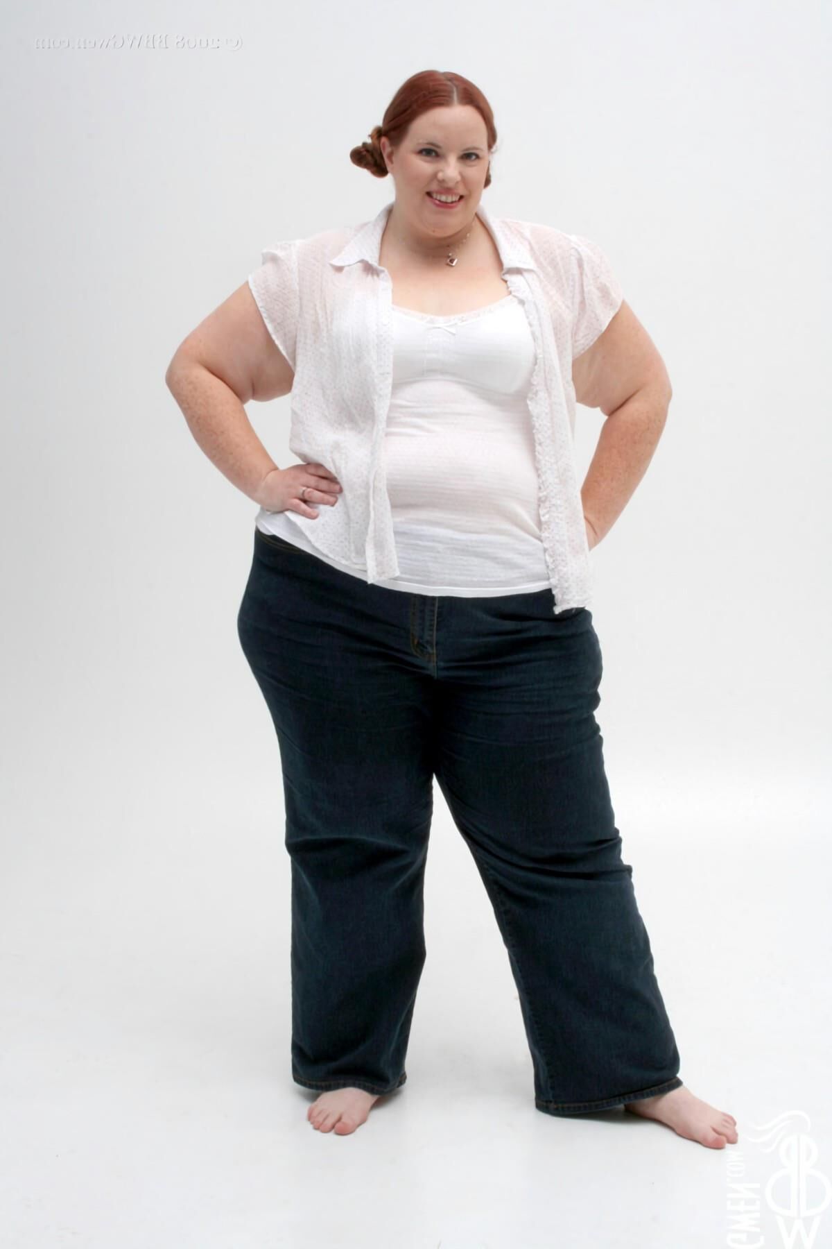 Splendide Gwen! SSBBW Rousse aux Petits Nichons #