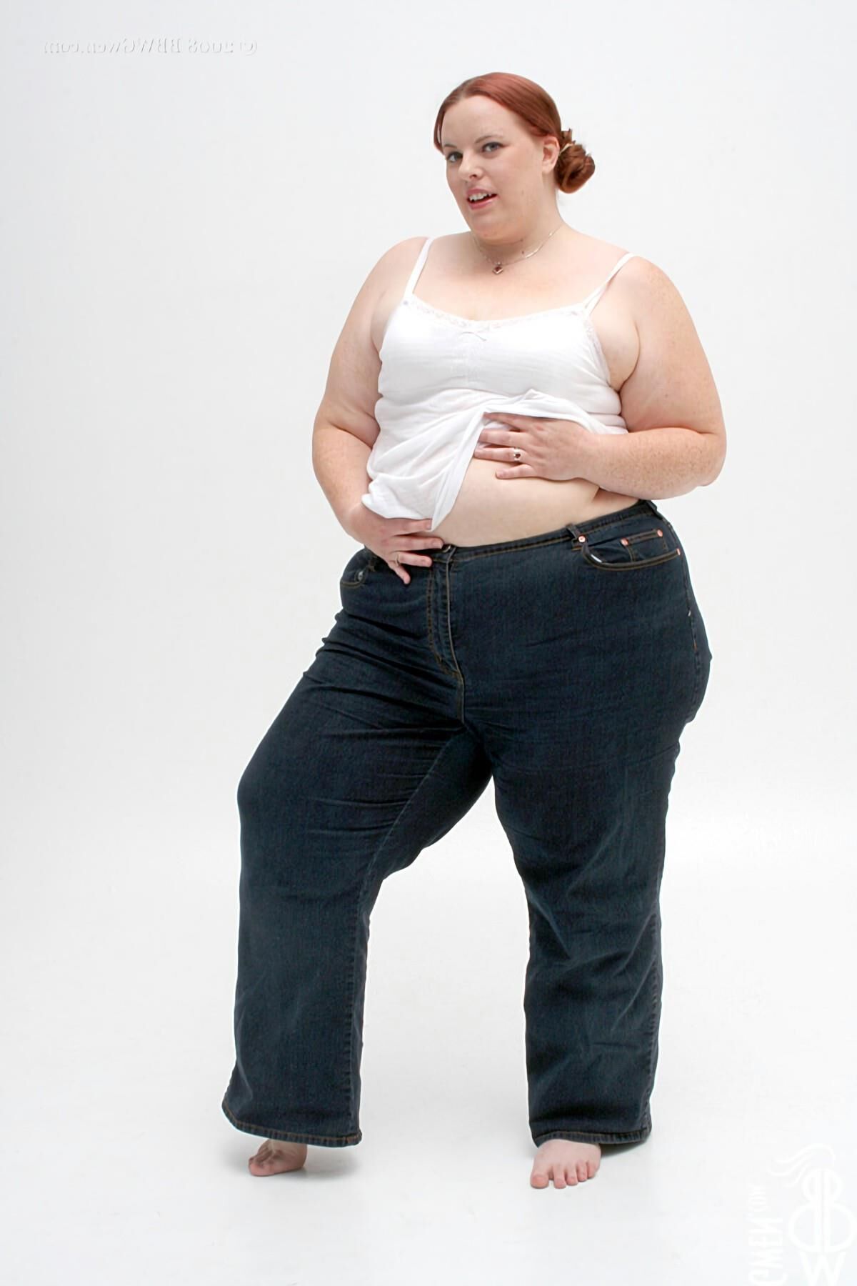 Splendide Gwen! SSBBW Rousse aux Petits Nichons #