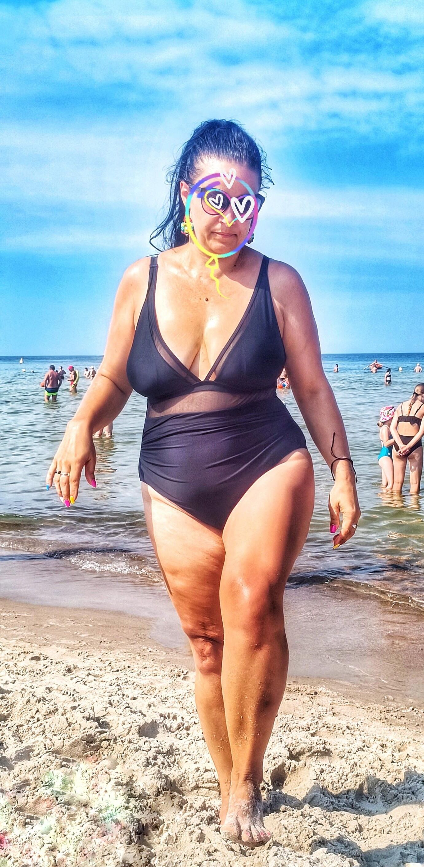 ポーランドのセクシーなぽっちゃりした女の友人の妻ミカリナ・ポルスカ