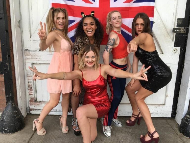 Gooners Getaway：BBC、BBW、10代の若者、ラビア