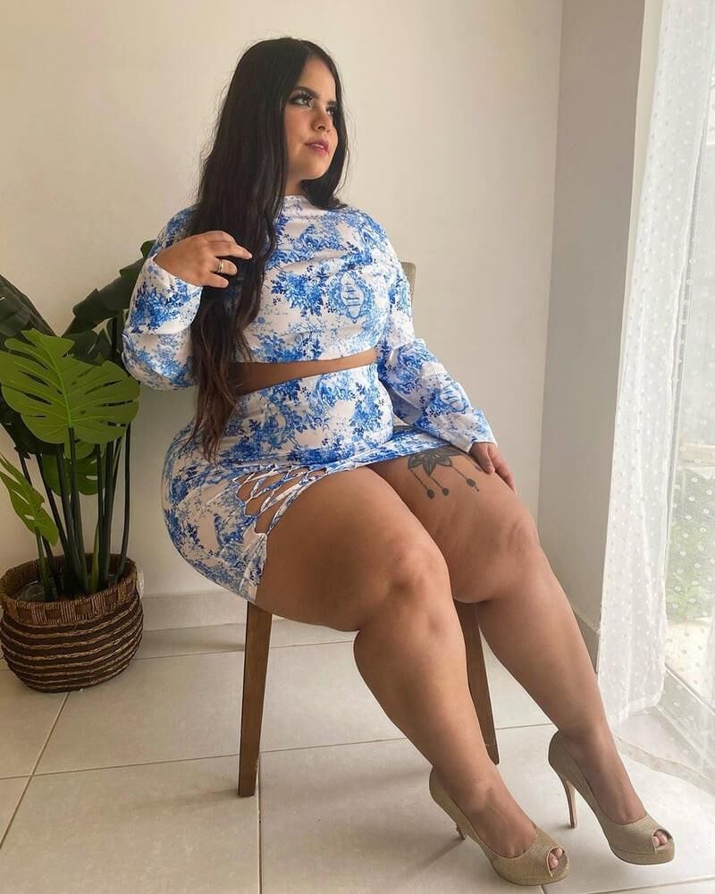 . Thick fleshy thighs