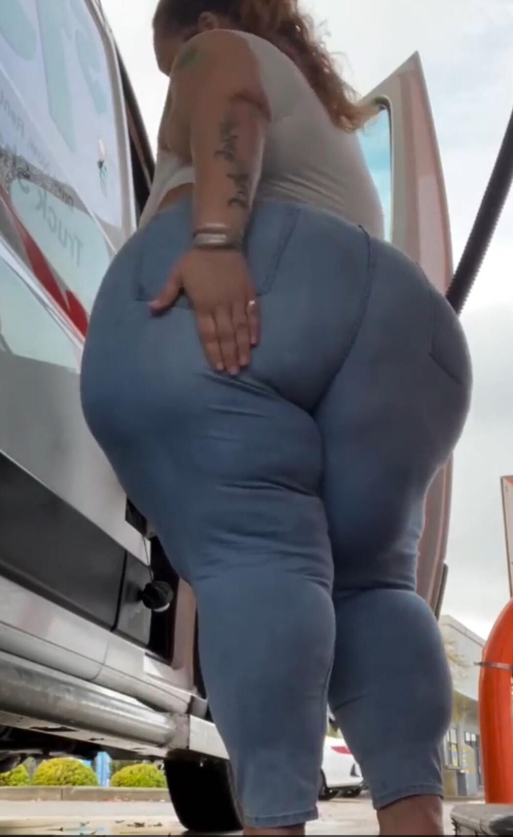 Displays of Public Ass 