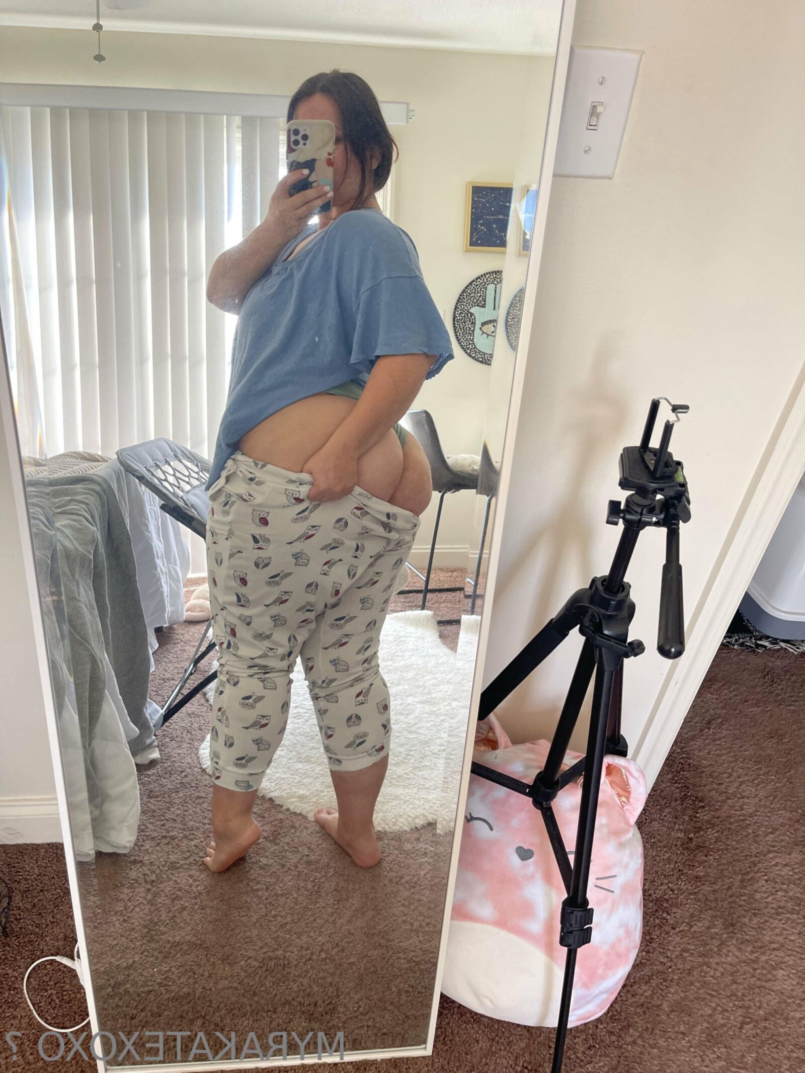 Myra énorme cul gros seins latina bbw brunette girl mixte coups chauds