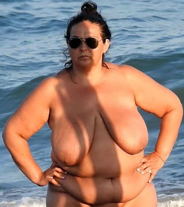 BBW Nudiste
