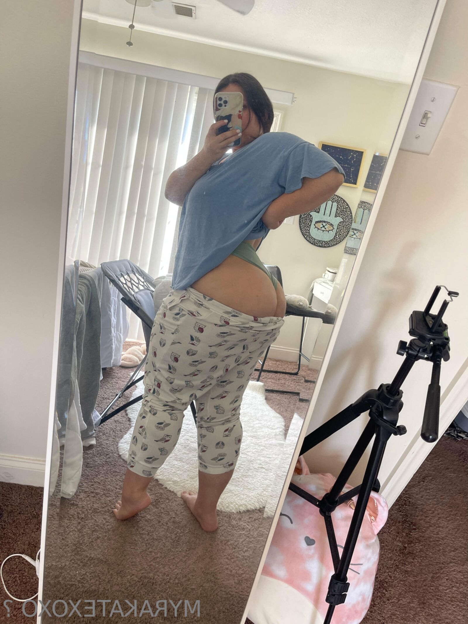 Myra énorme cul gros seins latina bbw brunette girl mixte coups chauds