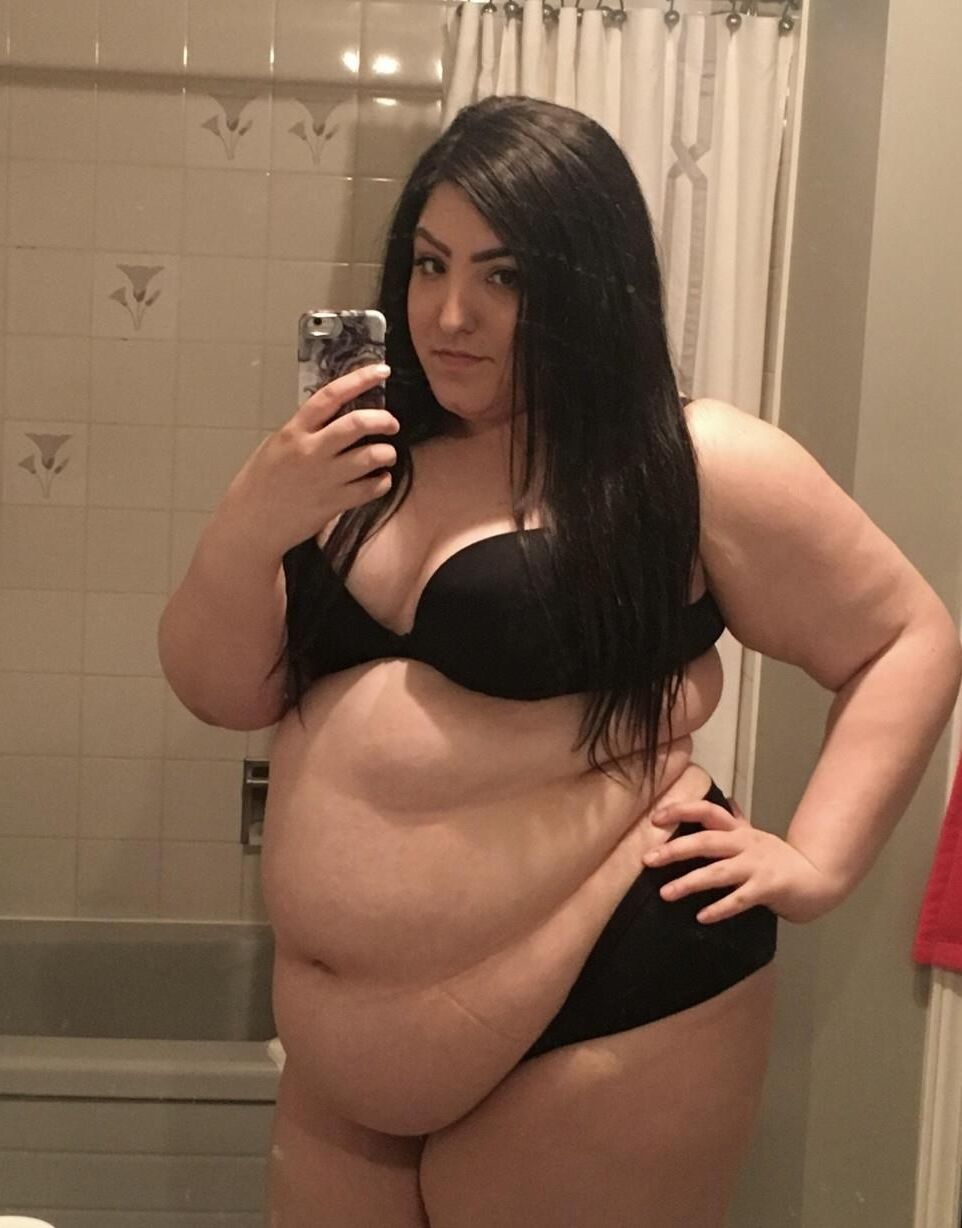 Fat Bitches That Make Me Wanna Fuck