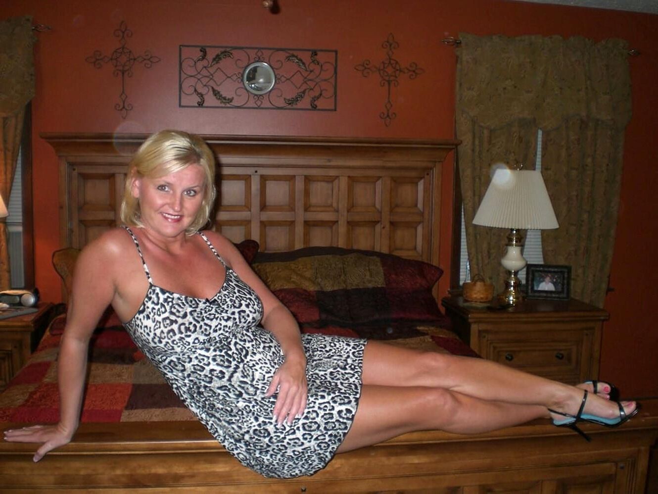 . Dressed mostly matures. No nudes