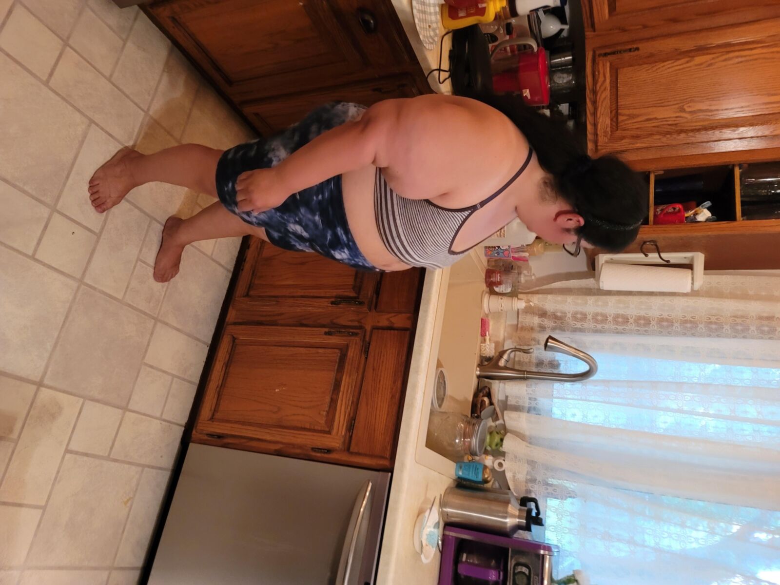 Native buss down Mindy