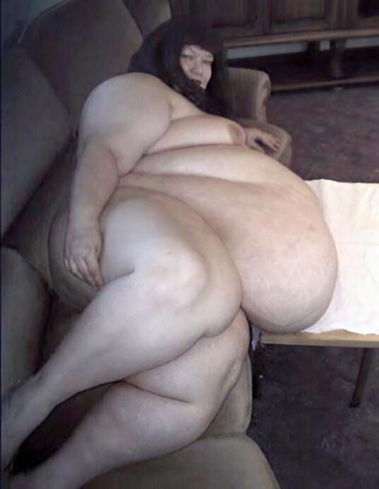 SSBBW BETSY VINTAGE OBESE QUEEN 