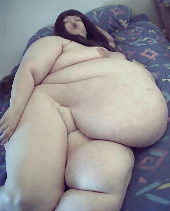 SSBBW BETSY VINTAGE OBESE QUEEN 