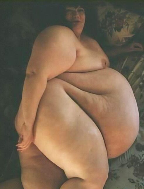 SSBBW BETSY VINTAGE OBESE QUEEN 