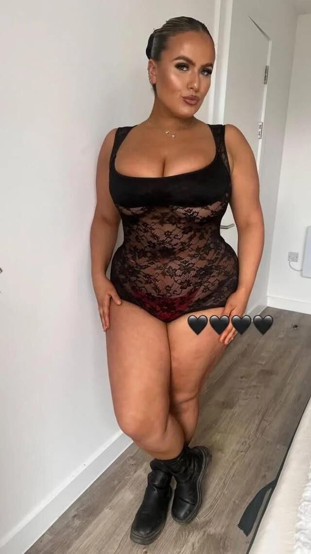 Filles sinueuses