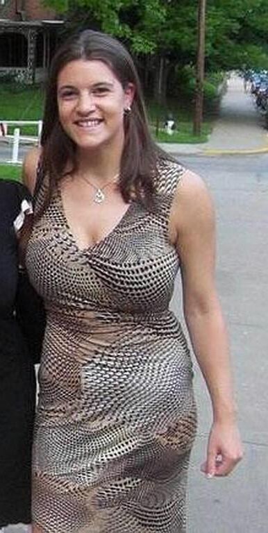 Thick or chubby clothed but sexy