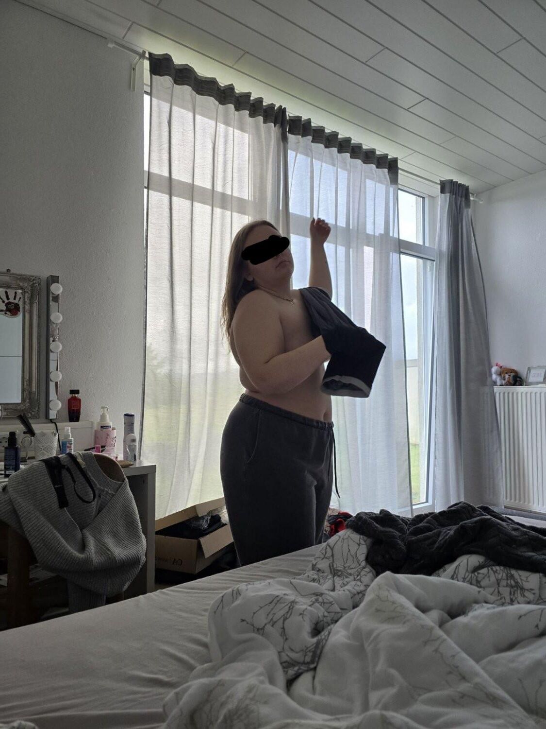 s@ r@ ass妻