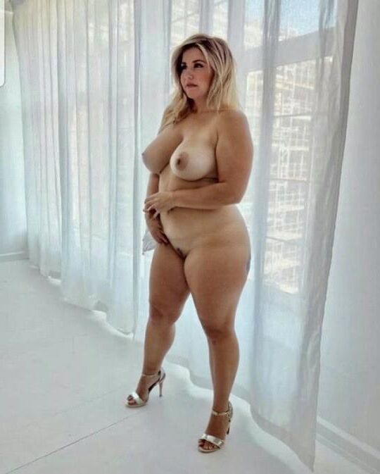 女性の体の美しさ