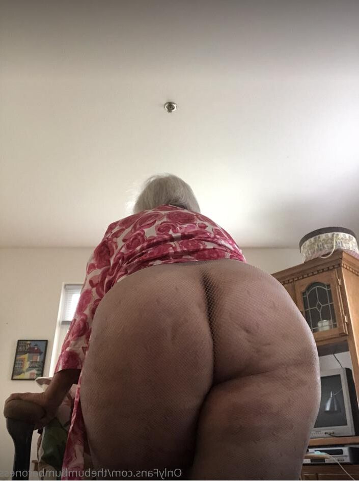 TheBumbumbaroness
