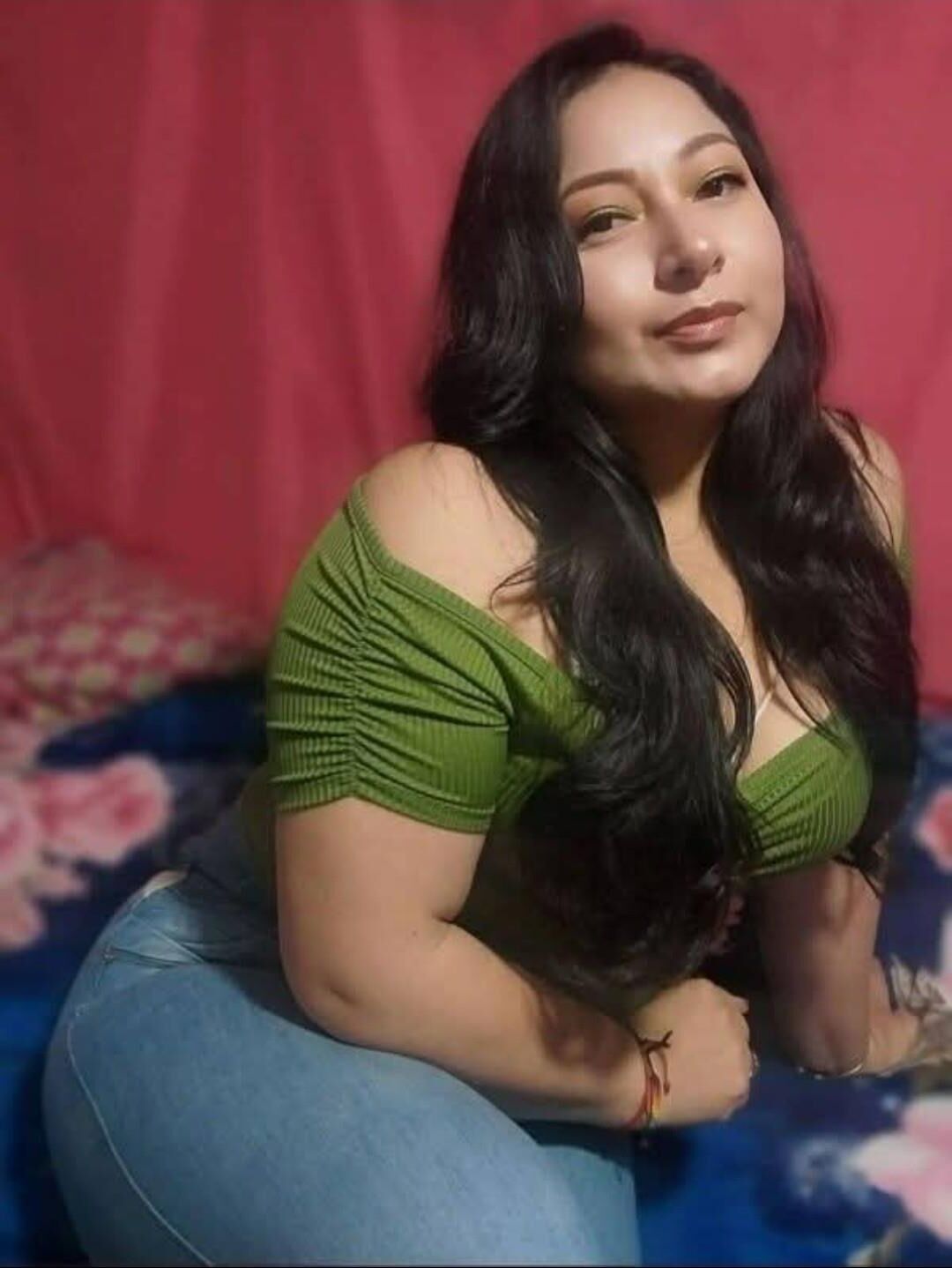 Joselin Janet Bbw s nalgonas gagitas