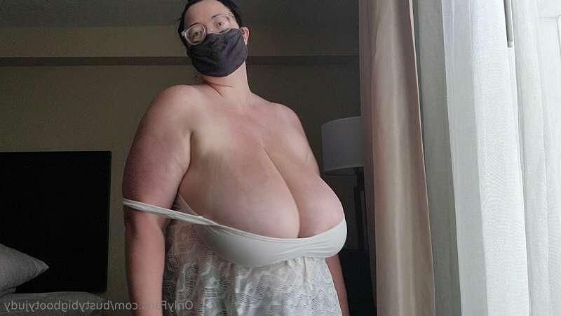 "Webcan Sluts Monster TITBAGS"