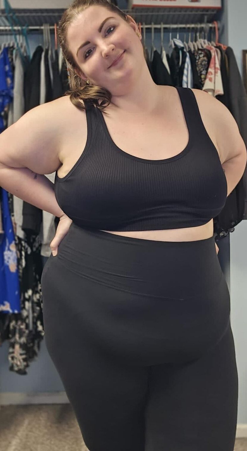 Desperate chubby slut 