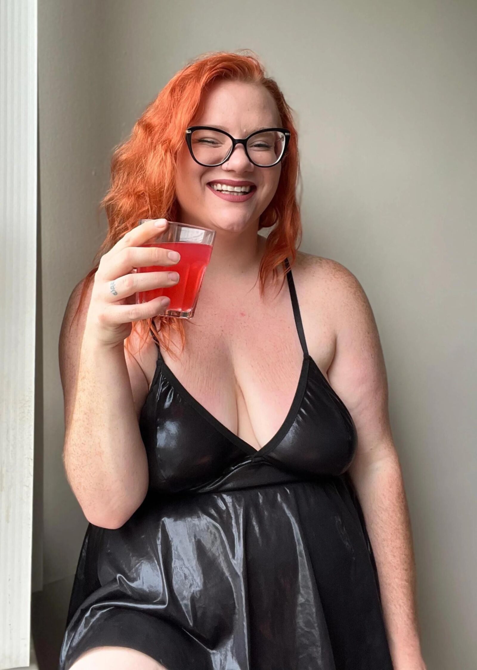 Chubby ginger slut with big saggy tits 