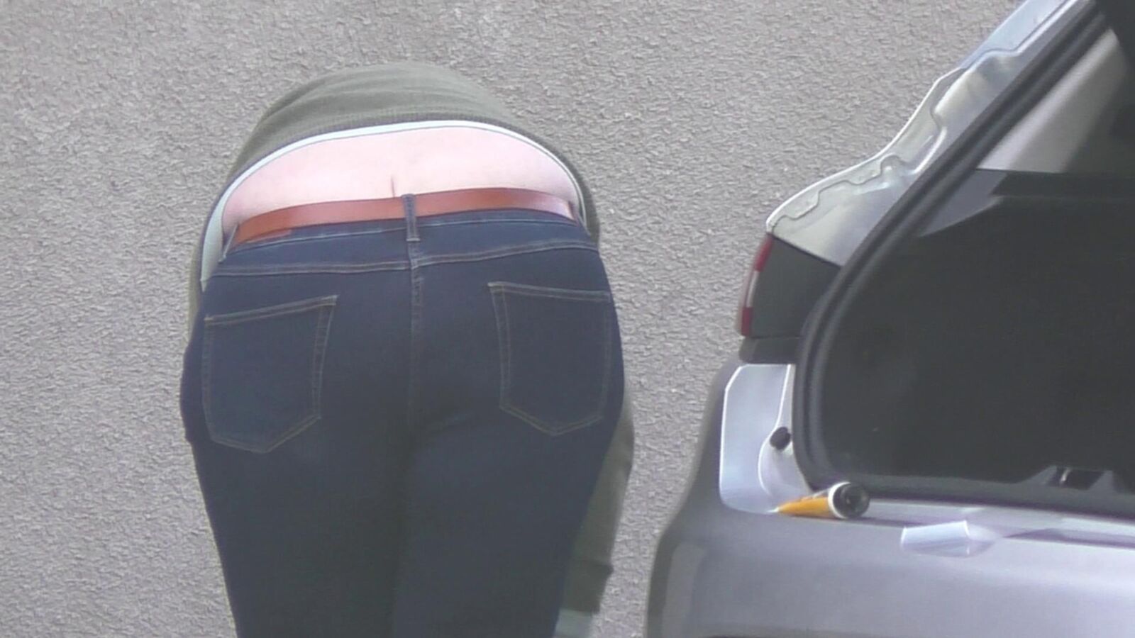 curvy grandma in jeans