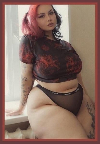 Frida Bulgakova Sexy BBW 