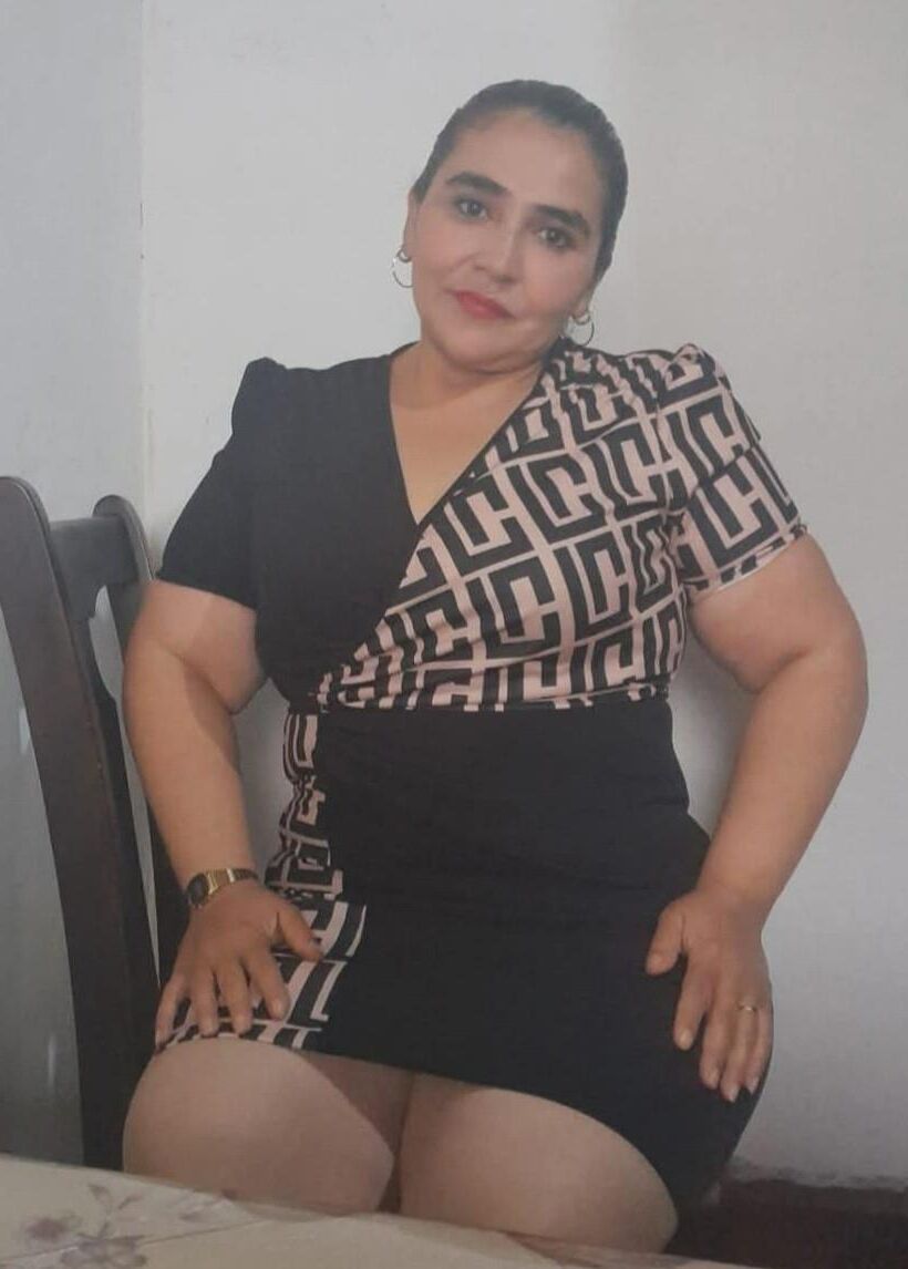 Joselin Janet Bbw s nalgonas gagitas