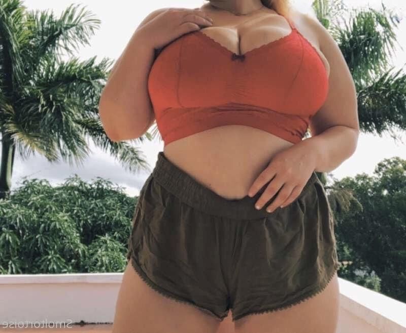 Tortoise Big Ass Big Boobs Beauty BBW Girl with Glasses Mixed 