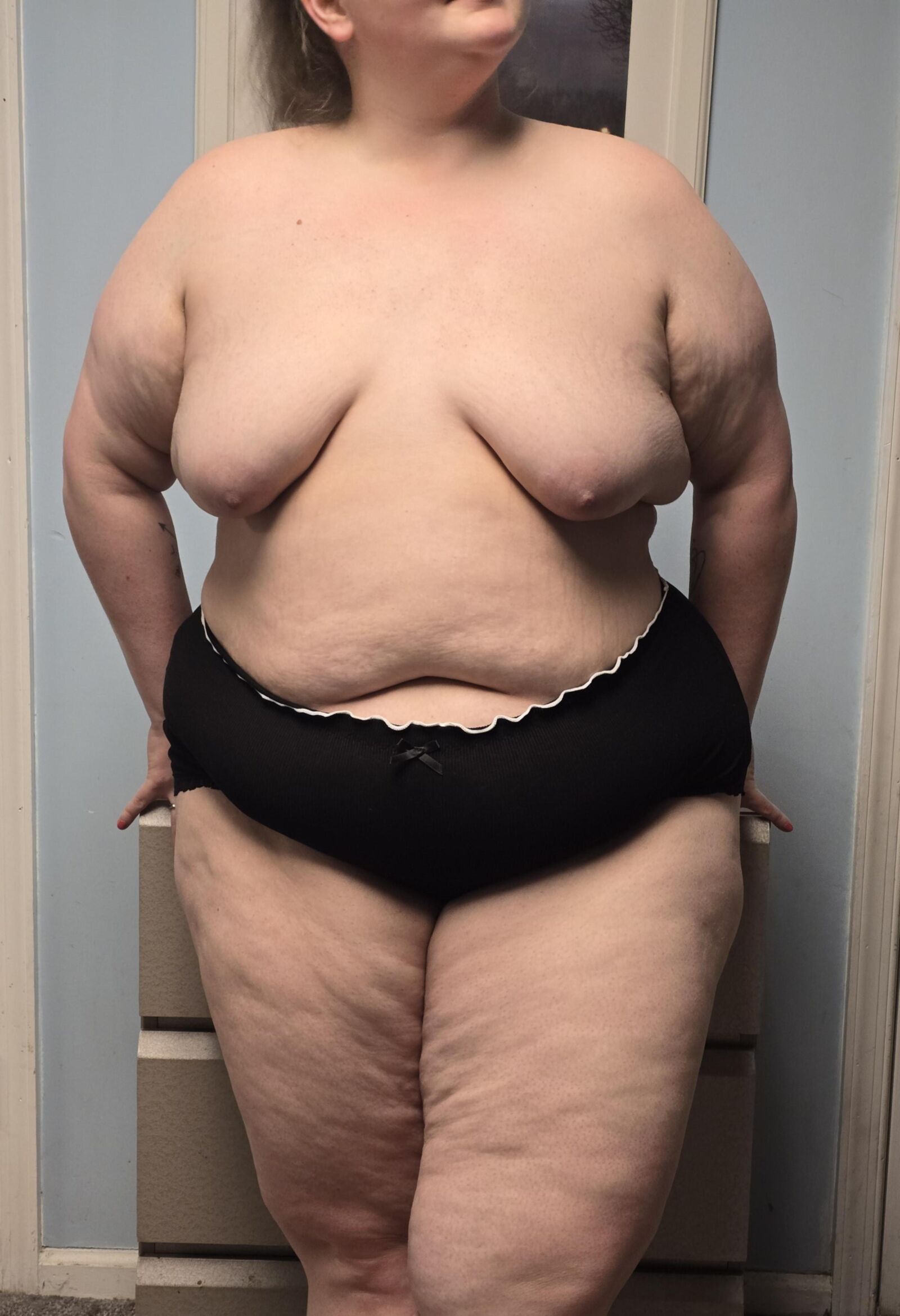 Desperate chubby slut 