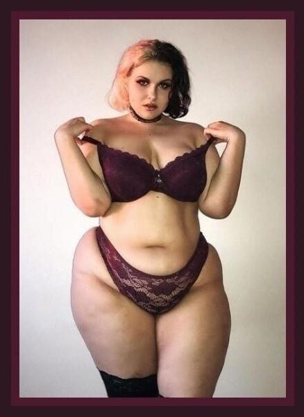 Frida Bulgakova Sexy BBW 