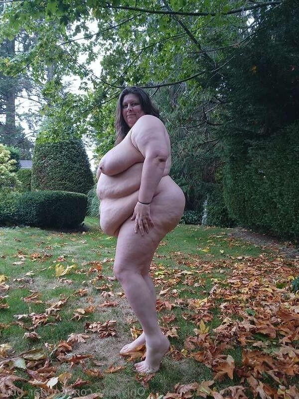 Worthy of a good wank... you decide