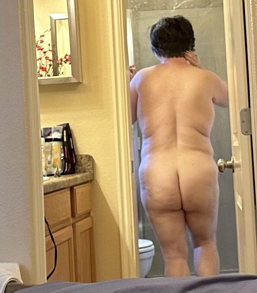 Jennifer BBW Wife Unaware