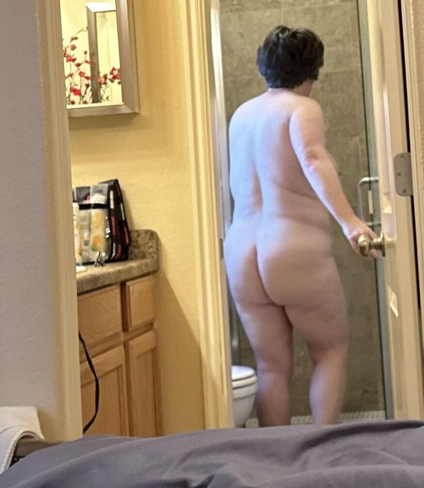 Jennifer BBW Wife Unaware