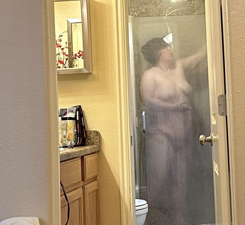 Jennifer BBW Wife Unaware