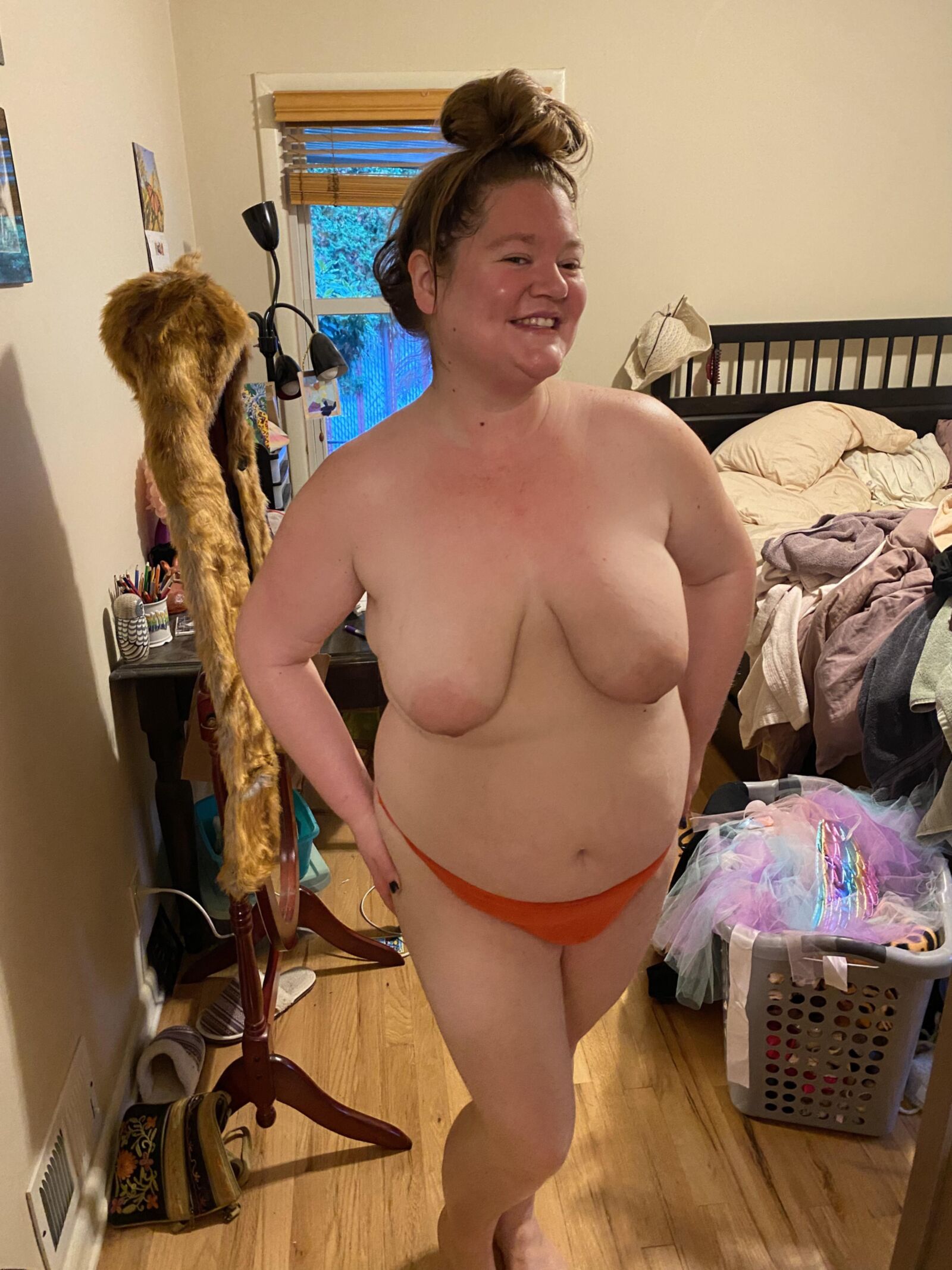 Michelle, Oregon, big tits out for you