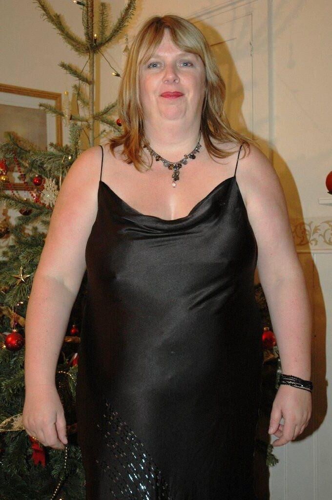UK Busty Blonde Wife Fiona