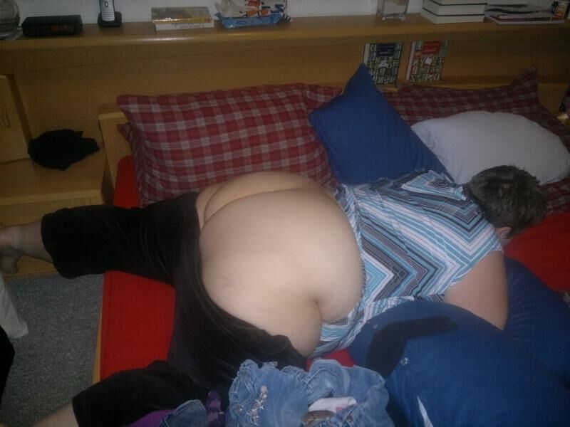 Fat german SSBBW shows incredible ass