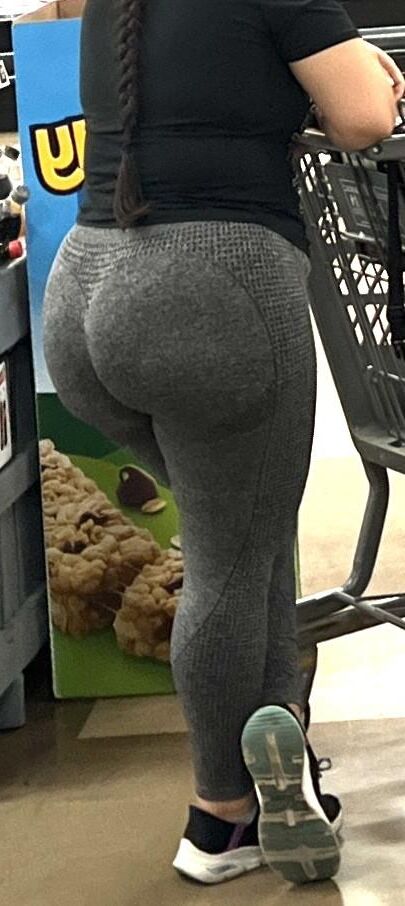 Public Displays of Ass 