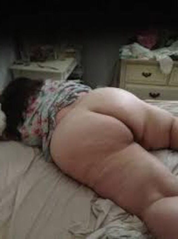 Fat old women's bodies exposed