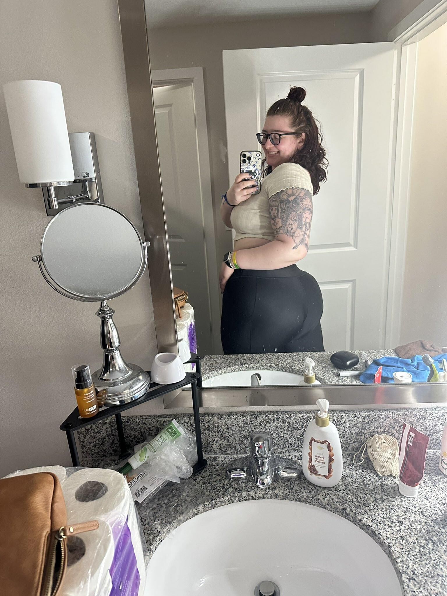 Marie Big Butt Big Tits Curvy Redhead BBW Girl Mixed Hot Shots